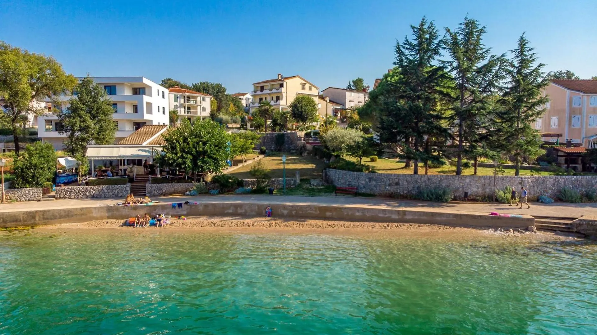 Apartments By The Sea Vantacici, Krk - 21712 Malinska